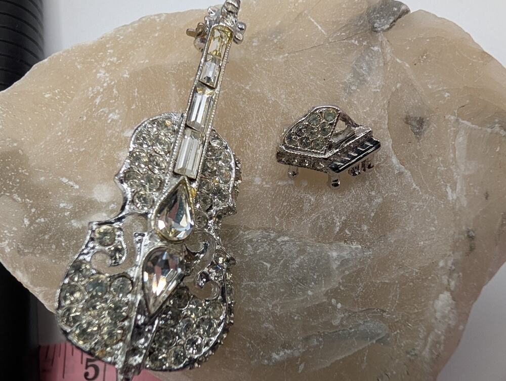 ORA Vintage Rhinestone Violin Brooch & Piano Pin/Pendant Set Silver Tone Music